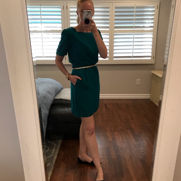 Vintage 100% silk dress in green - Picture 2 of 5